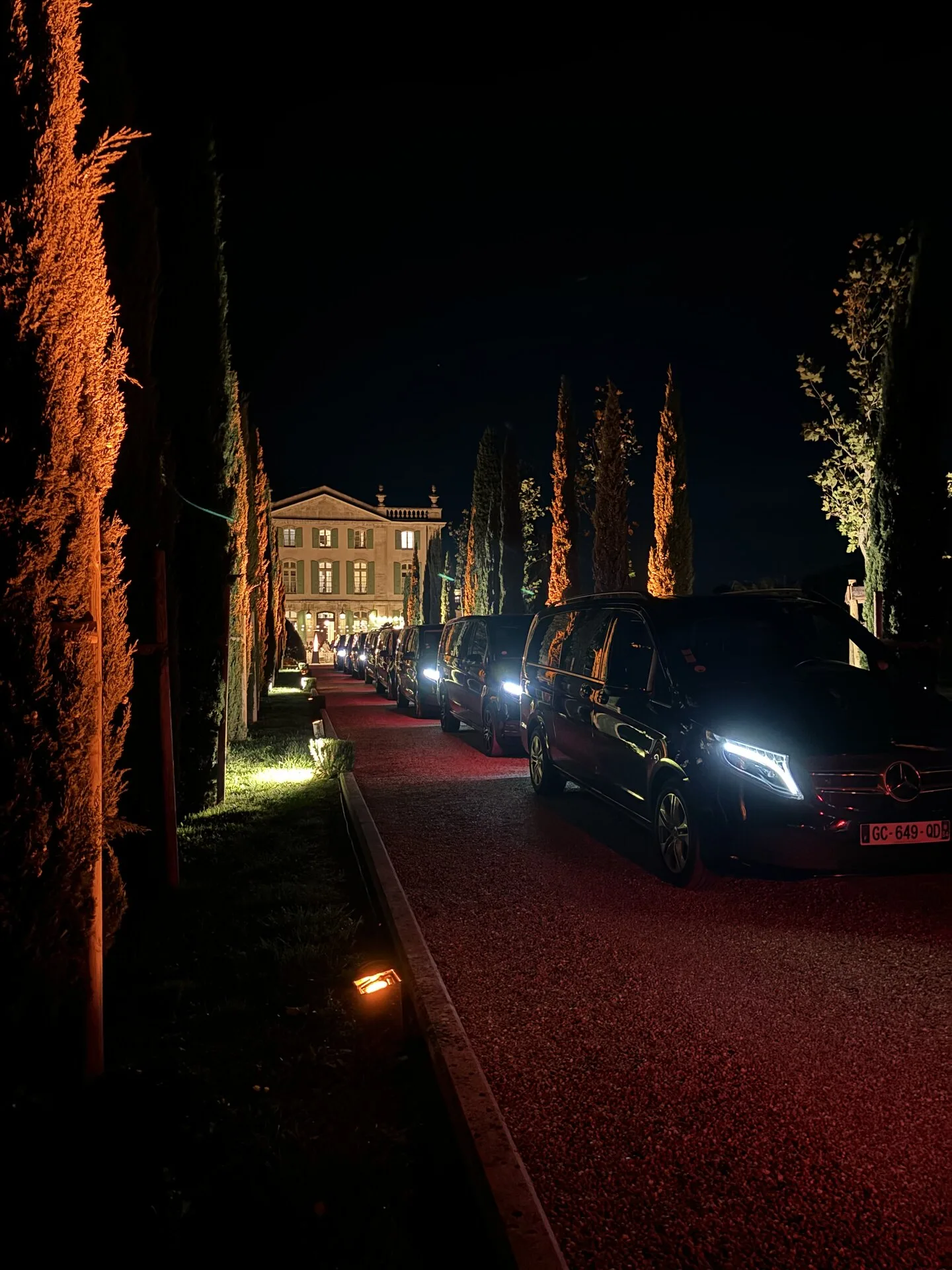 Wedding shuttle Mercedes V Class