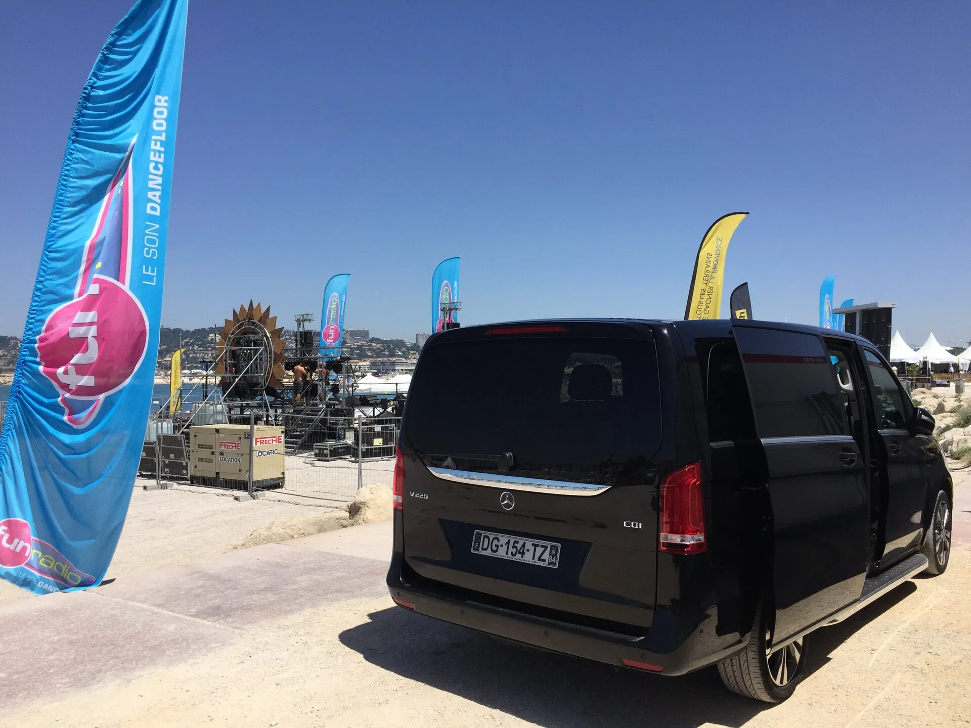 Official Chauffeur of the Fun Party Tour Marseille!