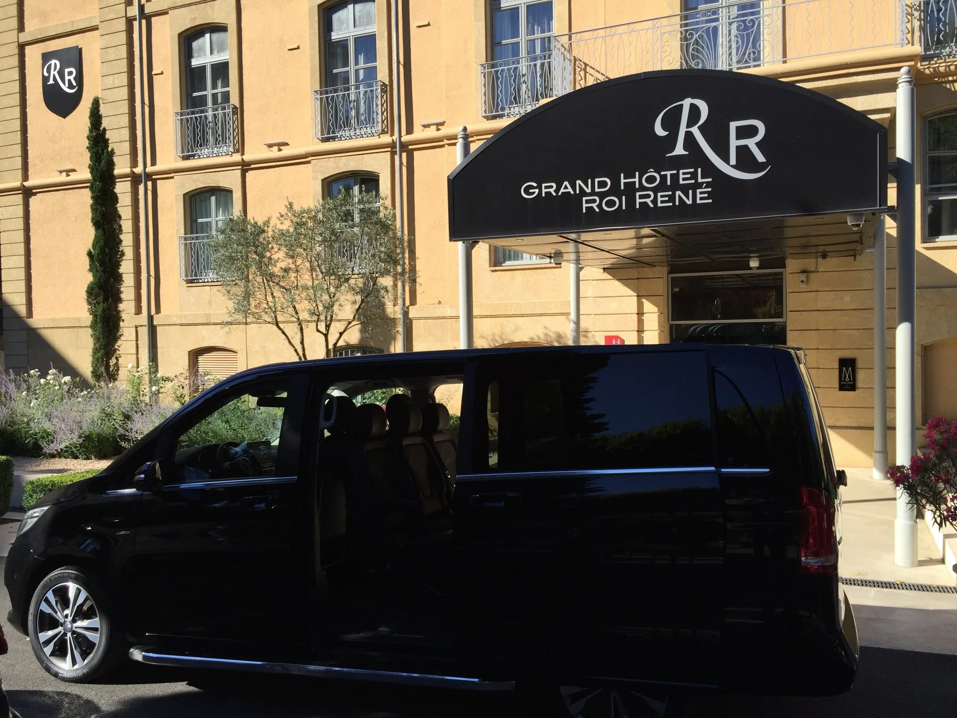 Voiture avec chauffeur à Marseille