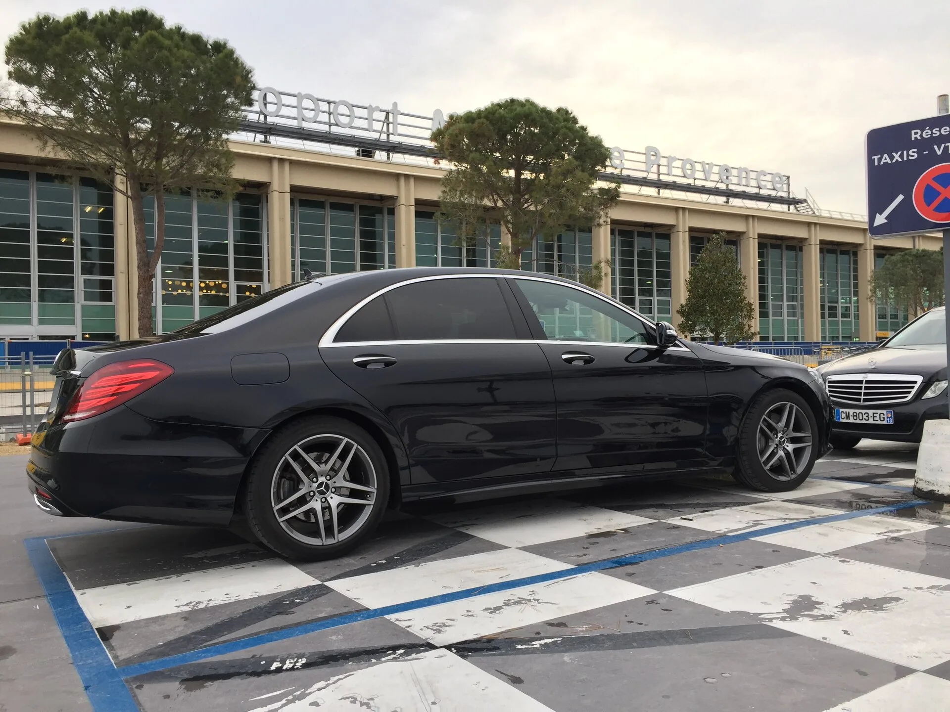 Voiture avec chauffeur à Marseille